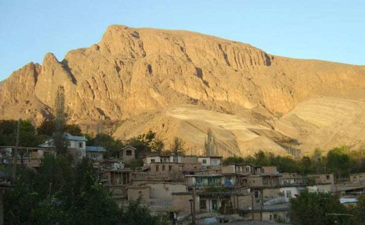 Meymoon Dej, Iran